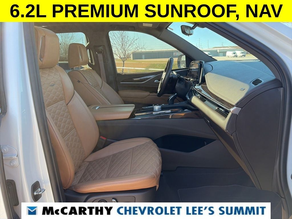 2022 Cadillac Escalade ESV Premium