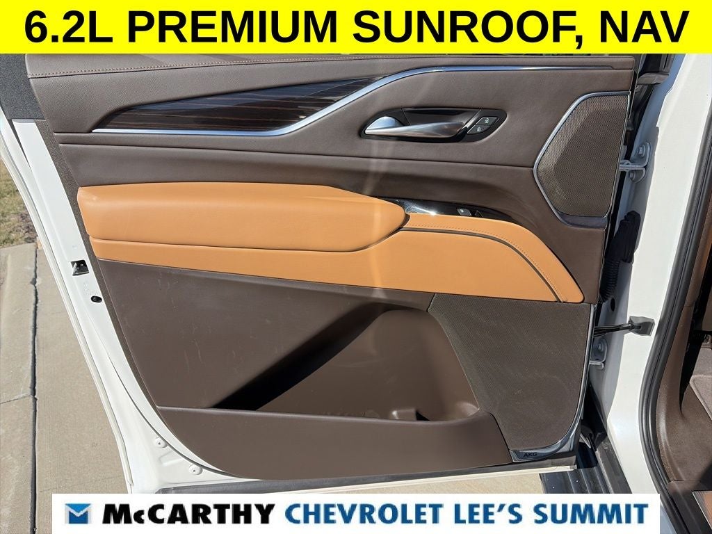 2022 Cadillac Escalade ESV Premium