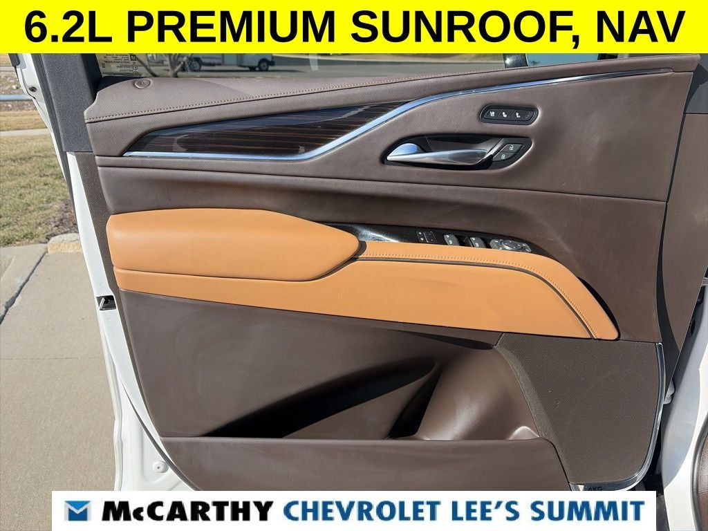 2022 Cadillac Escalade ESV Premium