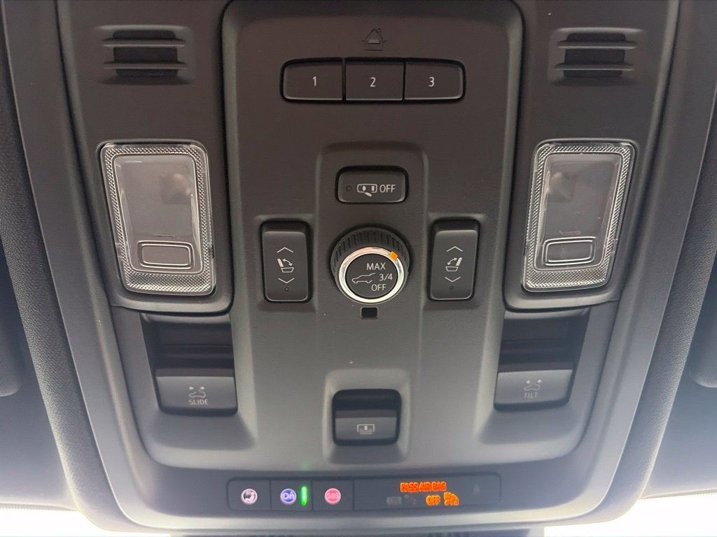 2023 Cadillac Escalade ESV Premium