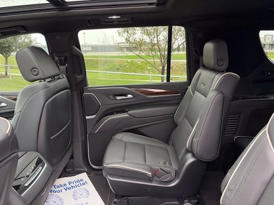2023 Cadillac Escalade ESV Premium
