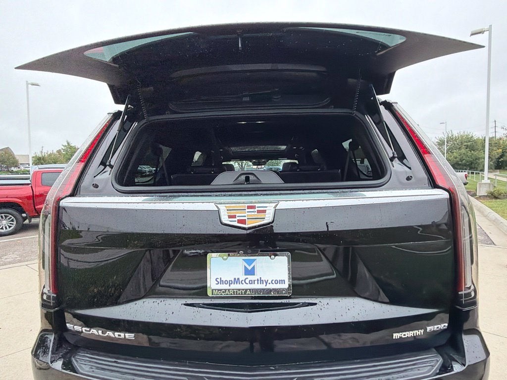 2023 Cadillac Escalade ESV Premium