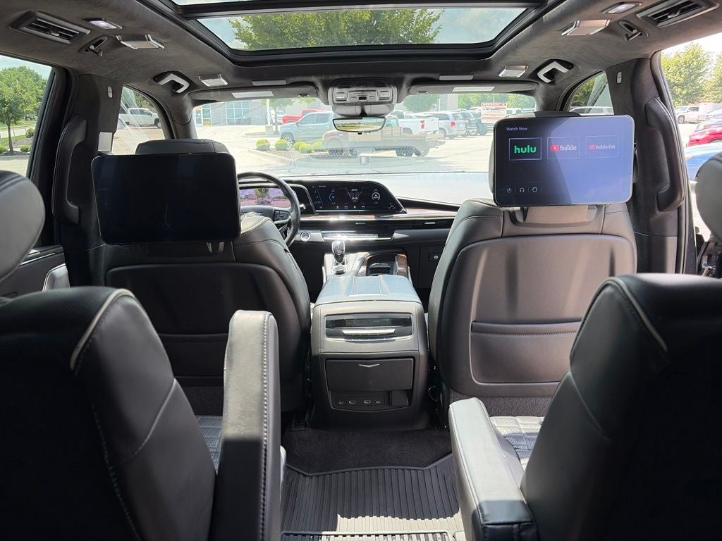 2022 Cadillac Escalade ESV Sport Platinum