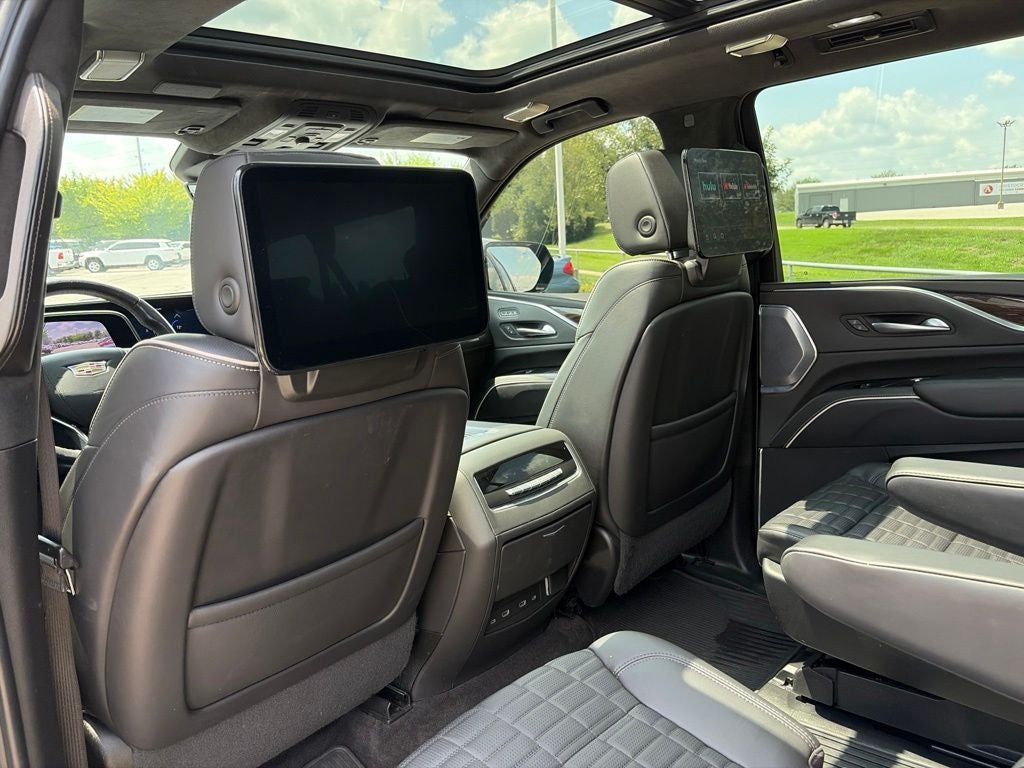 2022 Cadillac Escalade ESV Sport Platinum
