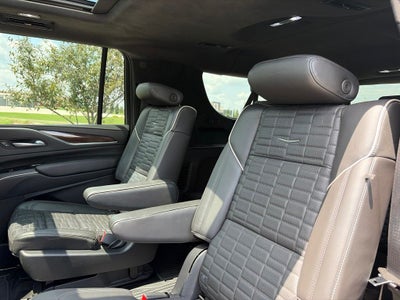 2022 Cadillac Escalade ESV Sport Platinum