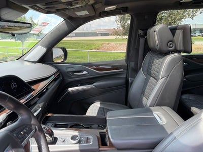 2022 Cadillac Escalade ESV Sport Platinum