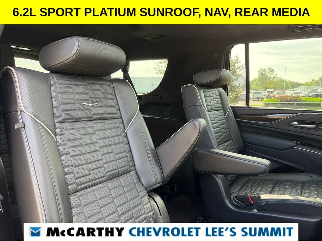 2023 Cadillac Escalade ESV Sport Platinum