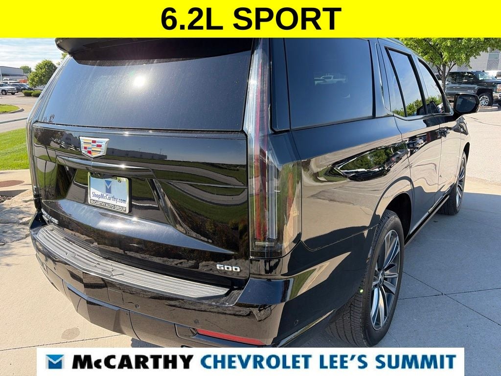 2025 Cadillac Escalade Sport