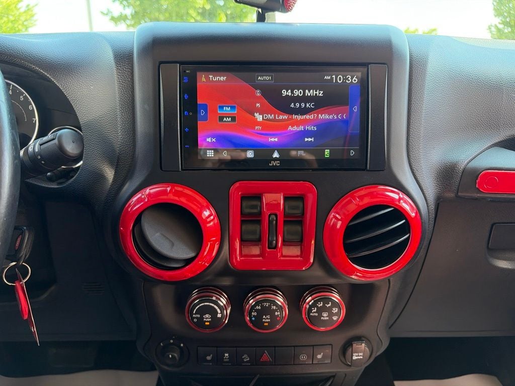 2011 Jeep Wrangler Unlimited Sahara