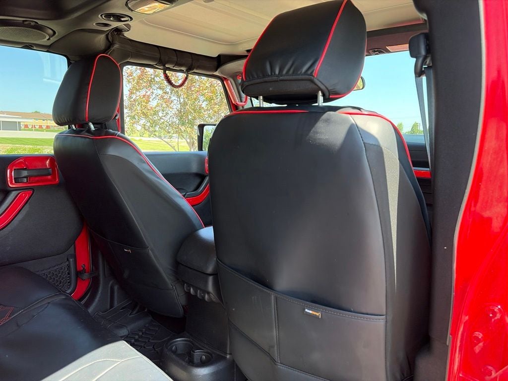 2011 Jeep Wrangler Unlimited Sahara
