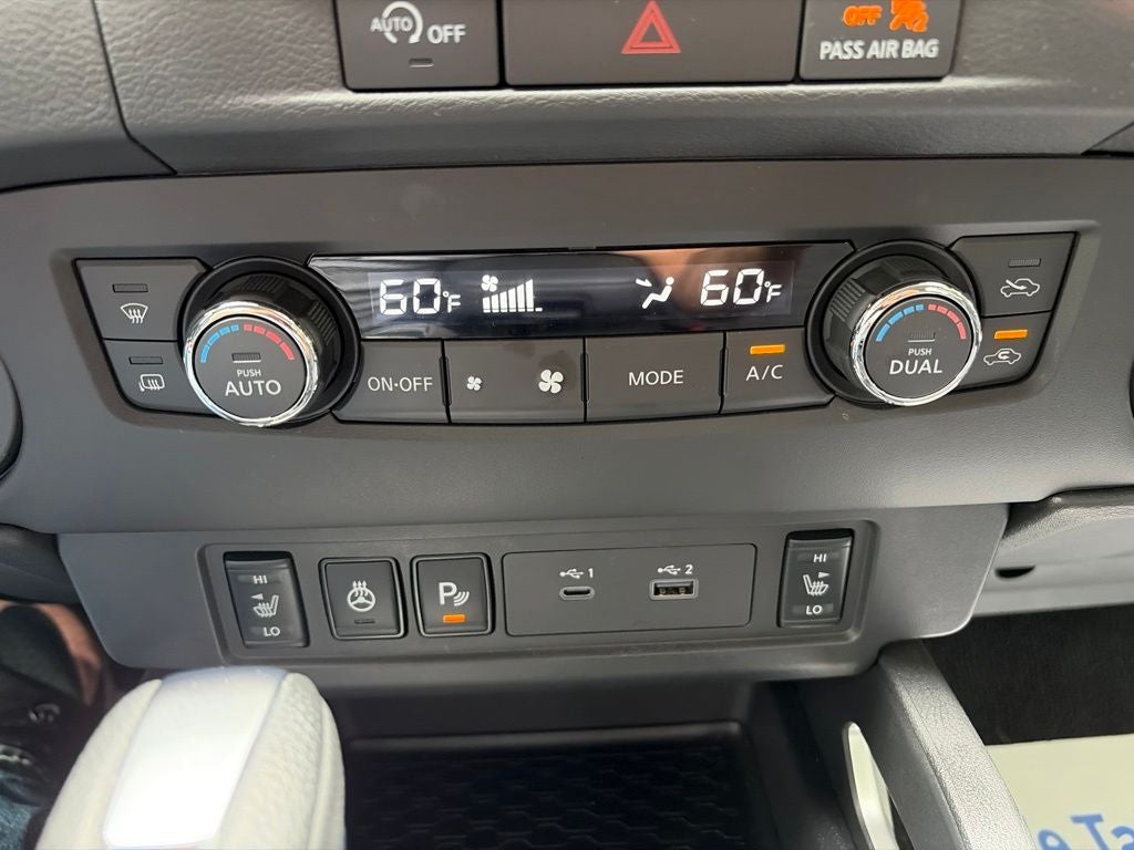 2024 Nissan Frontier SV