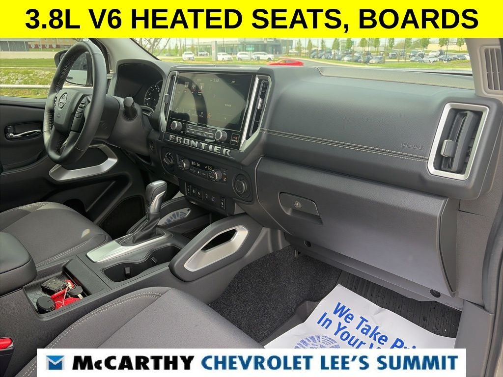 2025 Nissan Frontier SV