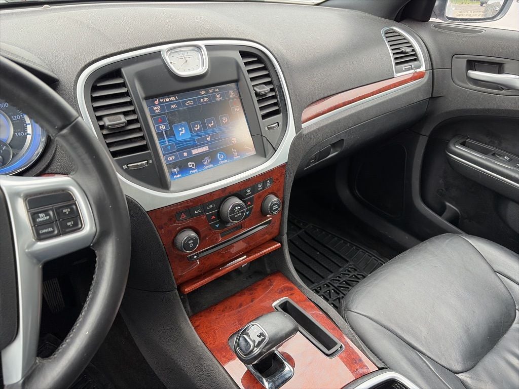2014 Chrysler 300 Base