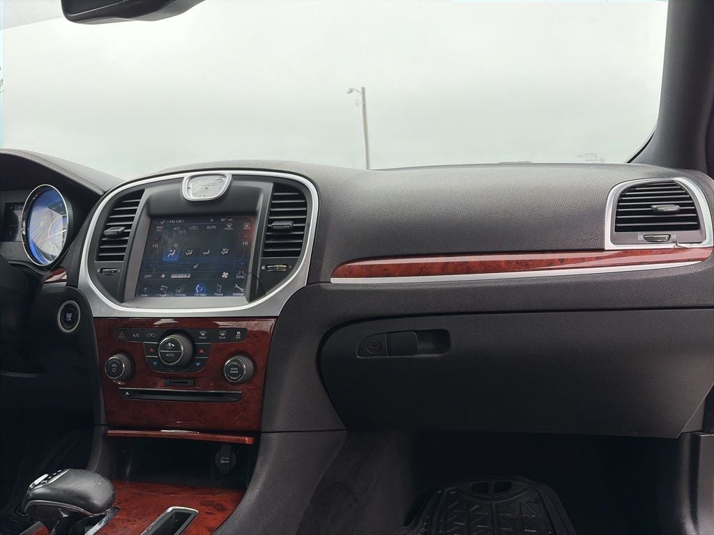 2014 Chrysler 300 Base