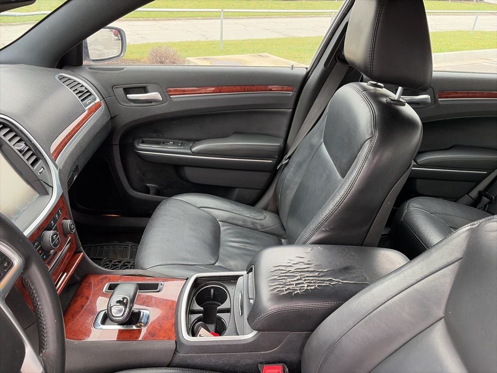 2014 Chrysler 300 Base