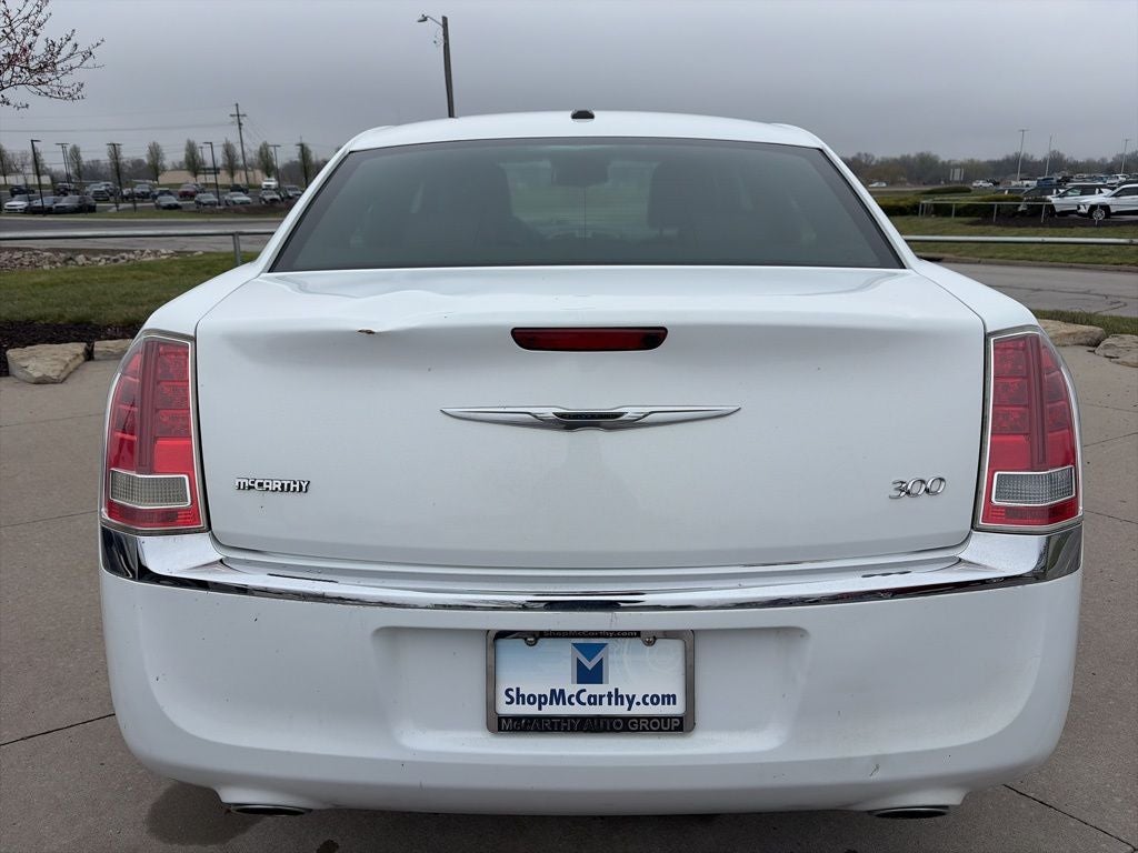 2014 Chrysler 300 Base