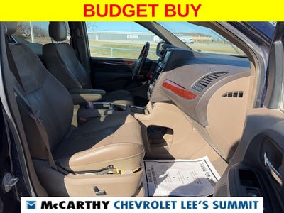 2012 Chrysler Town & Country Limited