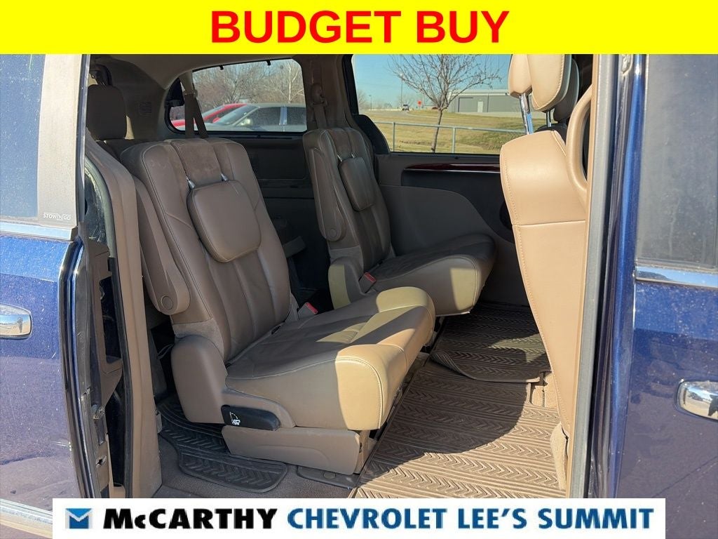 2012 Chrysler Town & Country Limited
