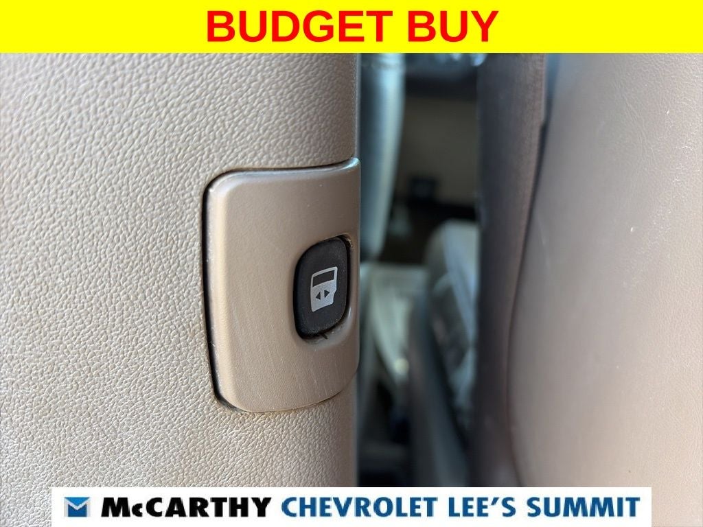 2012 Chrysler Town & Country Limited