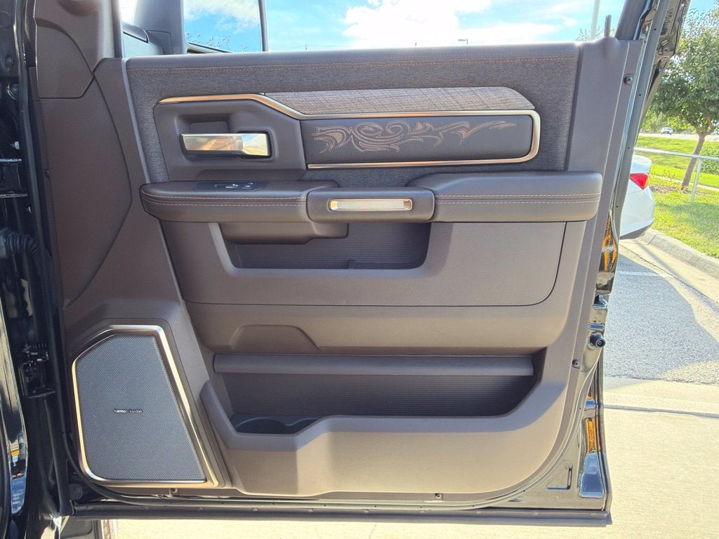 2025 RAM 2500 Limited