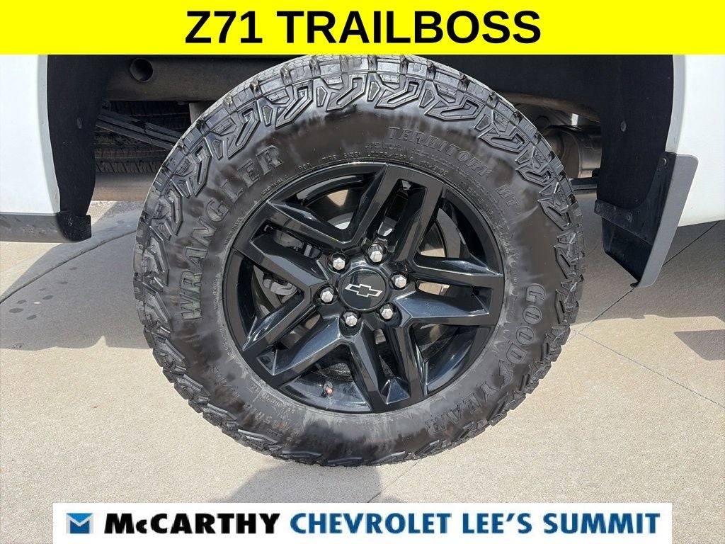 2024 Chevrolet Silverado 1500 Custom Trail Boss