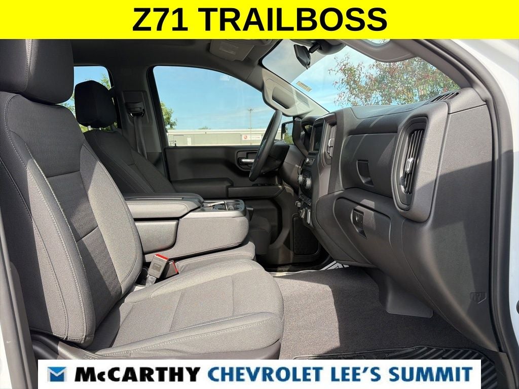 2024 Chevrolet Silverado 1500 Custom Trail Boss