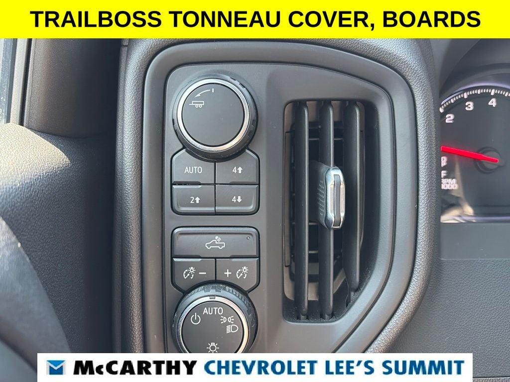 2024 Chevrolet Silverado 1500 Custom Trail Boss