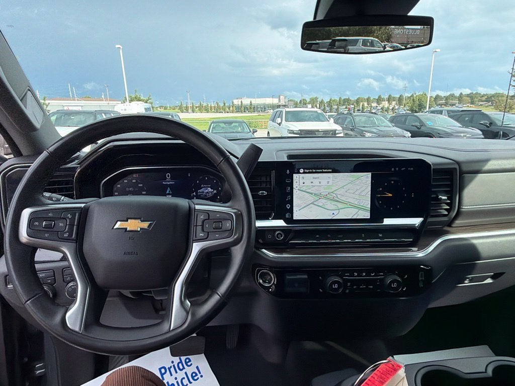 2025 Chevrolet Silverado 1500 LT LT1