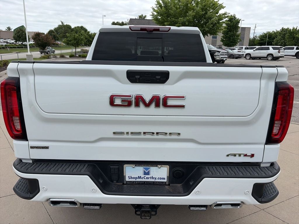 2025 GMC Sierra 1500 AT4