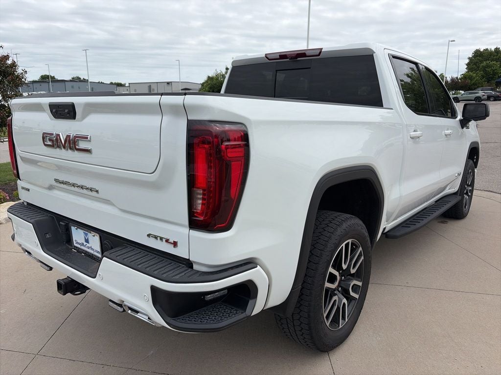 2025 GMC Sierra 1500 AT4
