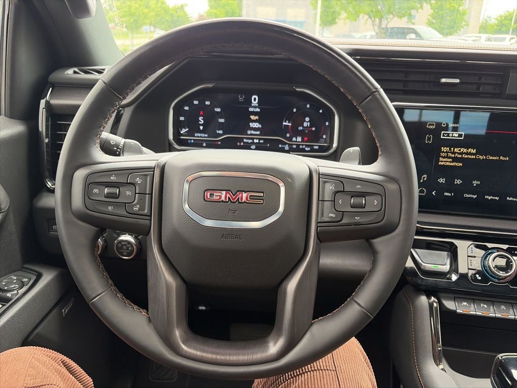 2025 GMC Sierra 1500 AT4