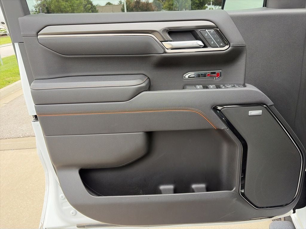 2025 GMC Sierra 1500 AT4