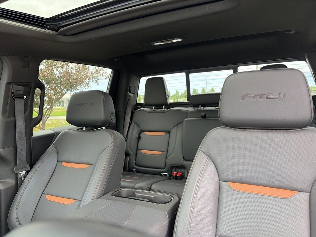 2025 GMC Sierra 1500 AT4