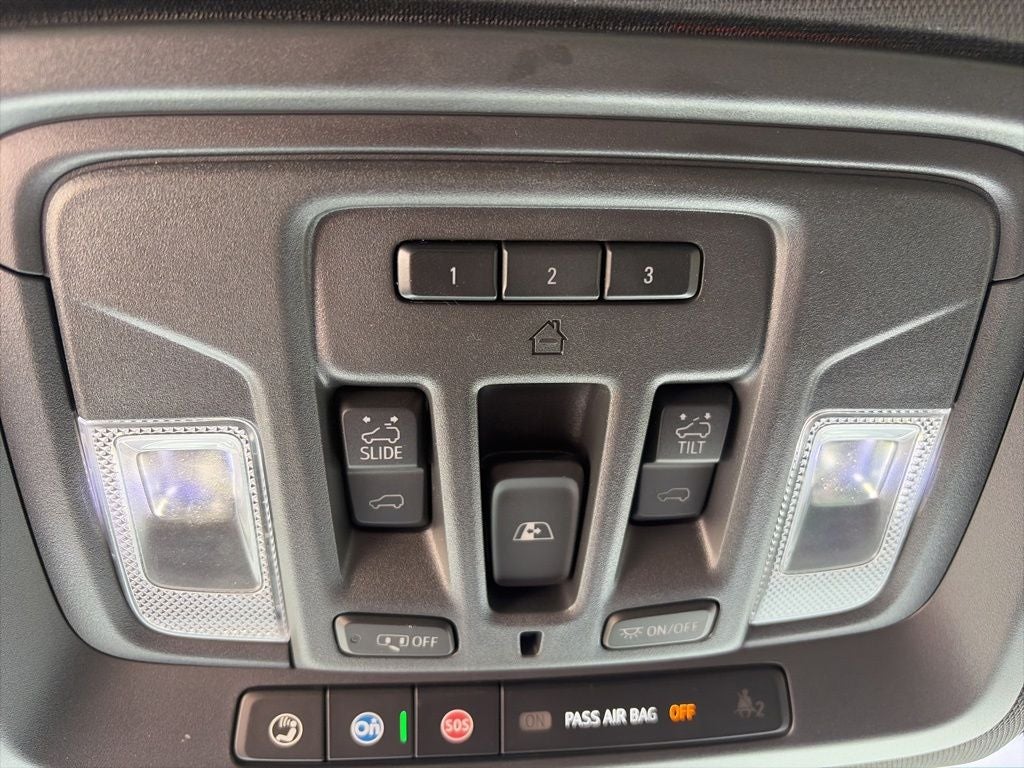 2025 GMC Sierra 1500 AT4
