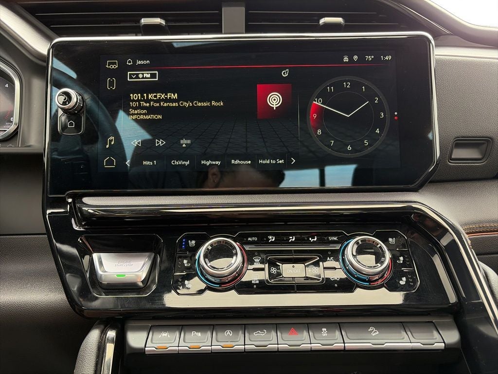 2025 GMC Sierra 1500 AT4