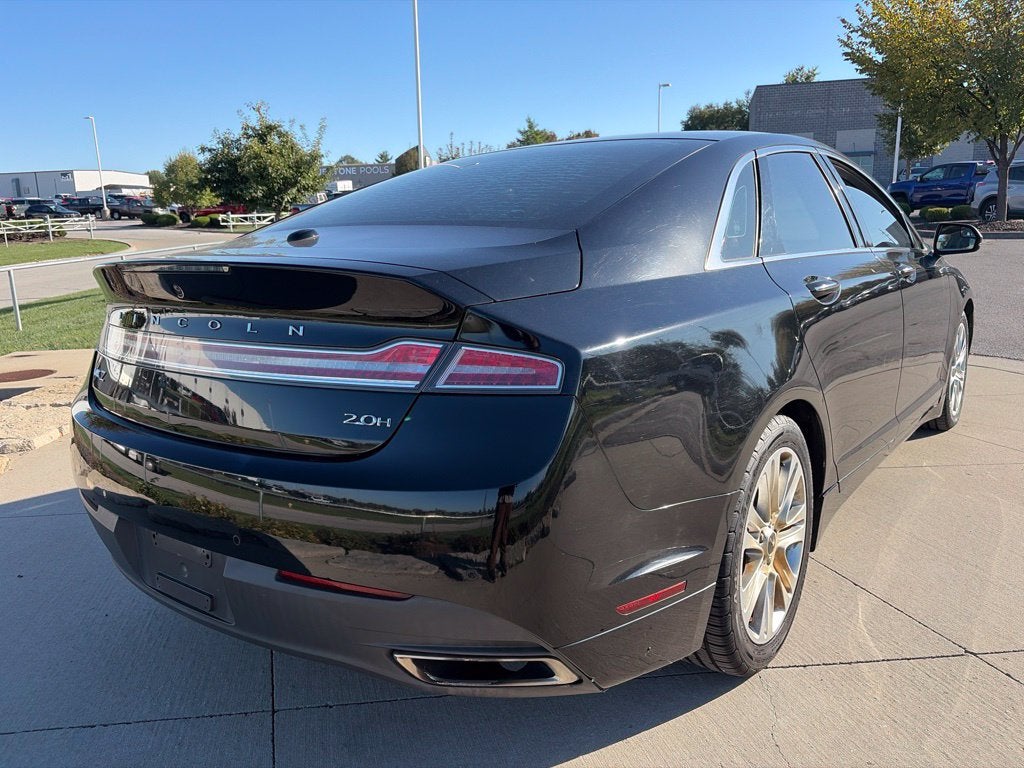 2016 Lincoln MKZ Hybrid Base