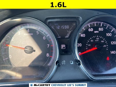 2016 Nissan Versa 1.6 SV