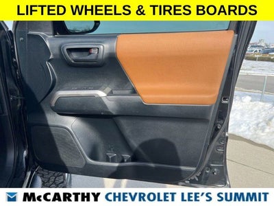 2016 Toyota Tacoma SR5