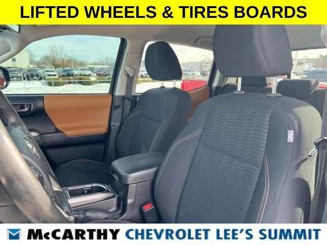 2016 Toyota Tacoma SR5