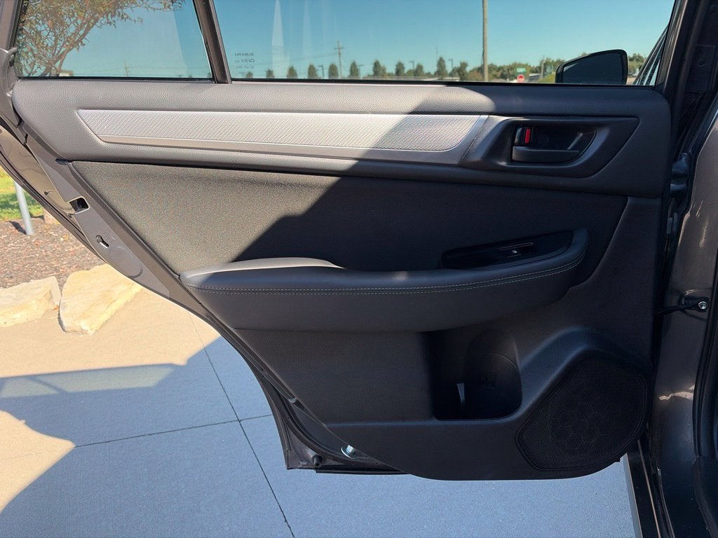 2018 Subaru Outback 2.5i