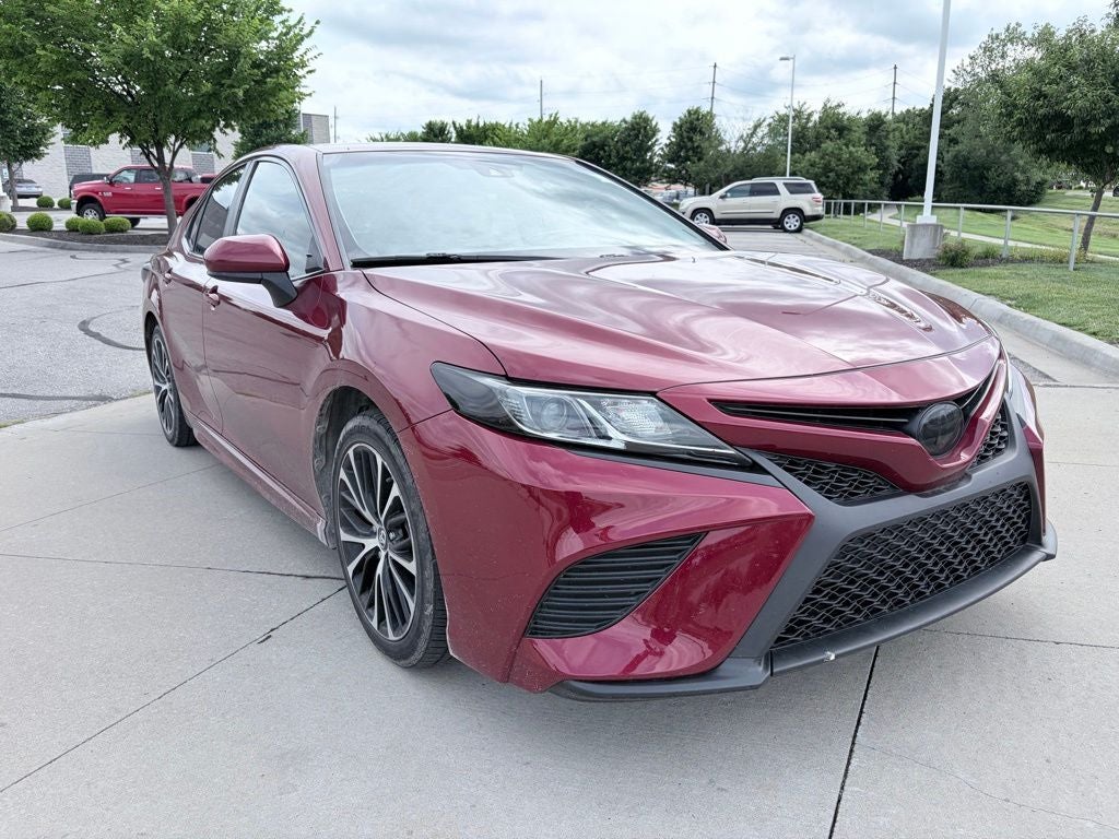 2018 Toyota Camry SE