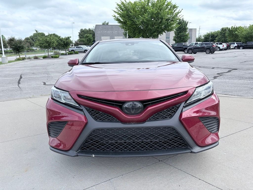 2018 Toyota Camry SE