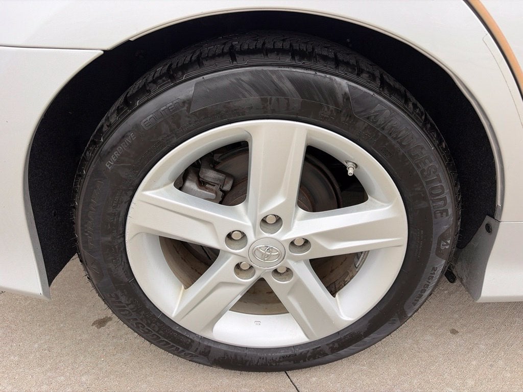 2014 Toyota Camry Hybrid SE Limited Edition 2014.5