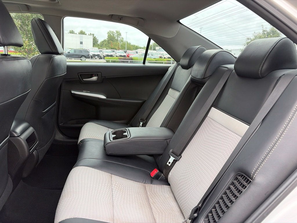 2014 Toyota Camry Hybrid SE Limited Edition 2014.5