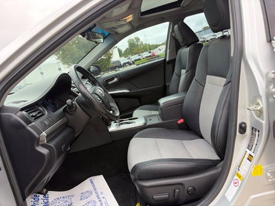 2014 Toyota Camry Hybrid SE Limited Edition 2014.5