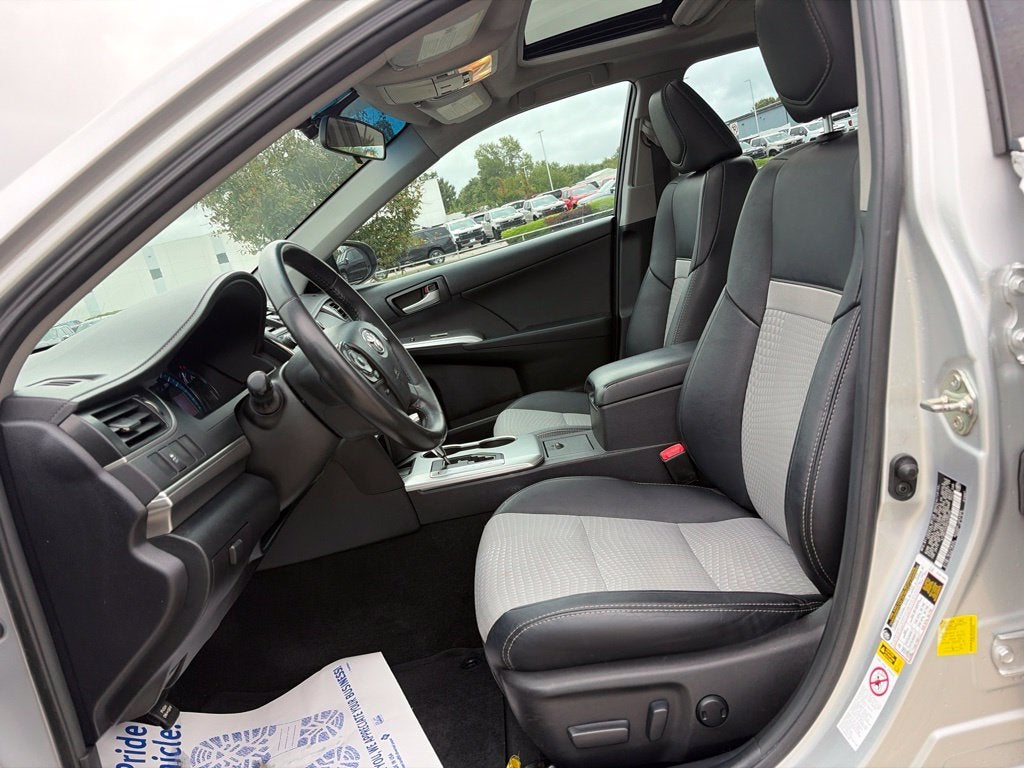 2014 Toyota Camry Hybrid SE Limited Edition 2014.5