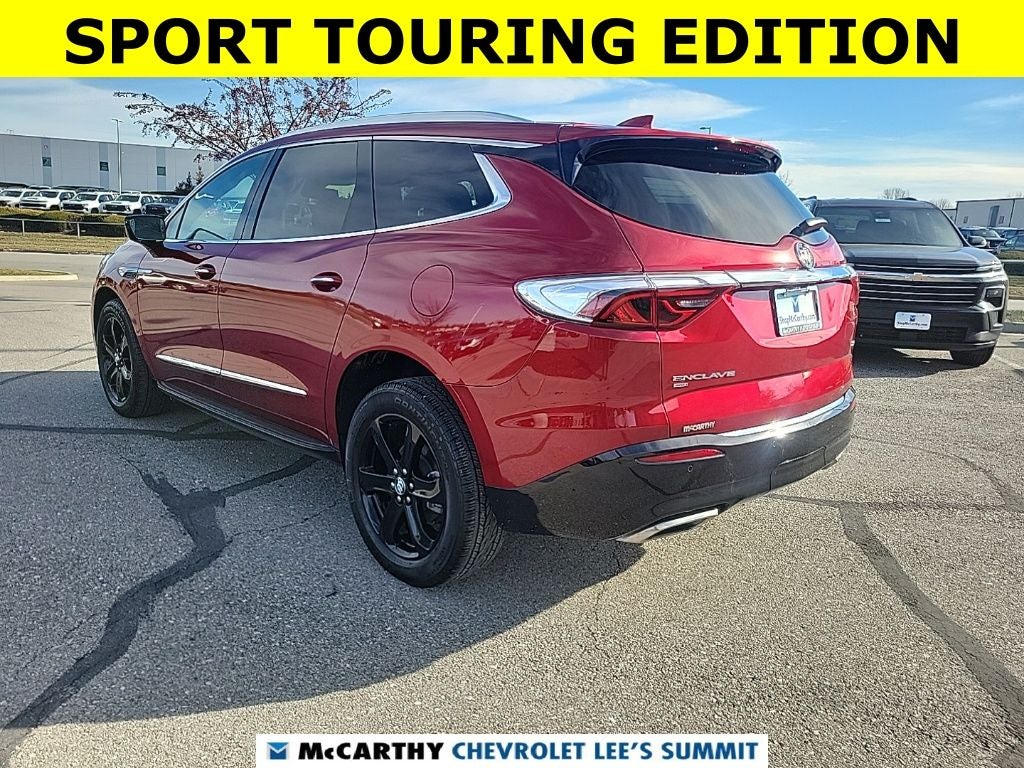 2023 Buick Enclave Essence