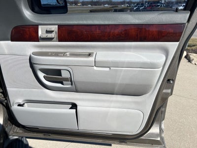 2004 Lincoln Aviator Base Luxury