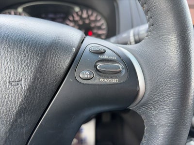 2015 Nissan Pathfinder SV