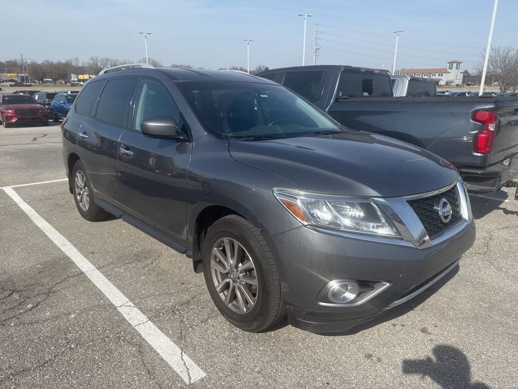 2015 Nissan Pathfinder SV